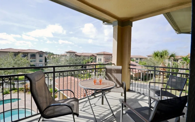 Bella Piazza 245176