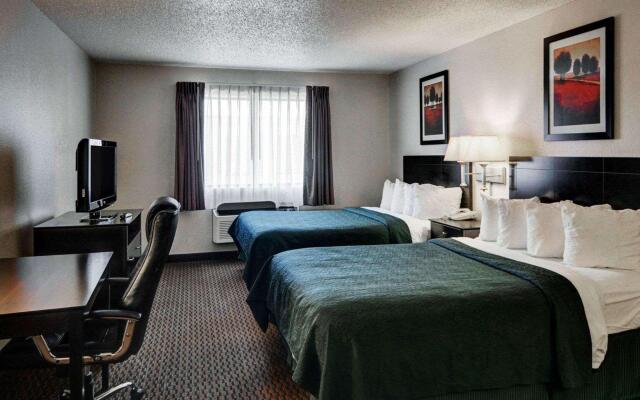 Quality Inn & Suites Wichita Falls I-44