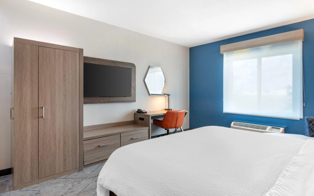 Holiday Inn Express & Suites Alice by IHG