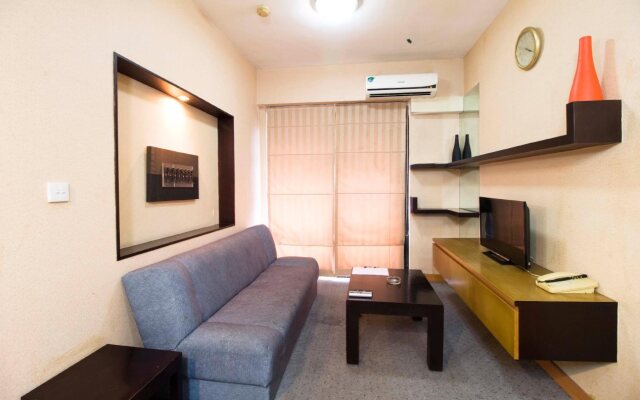 RedDoorz Apartment @ Cilandak