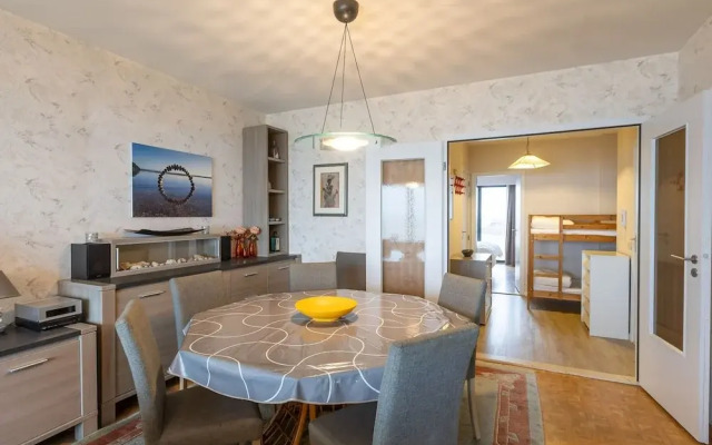 Aparment With View, Middelkerke