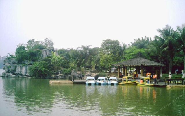 Vienna Hotel Shenzhen Gongming Nanhuan Road