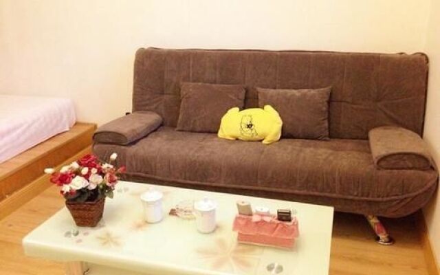Yuelai Apartment Hotel
