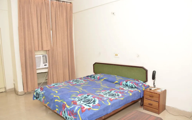 Hotel Drona