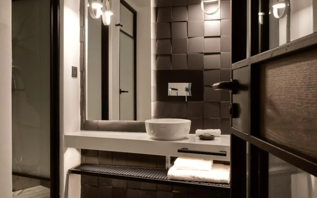 Semeli Coast Mykonos, Curio Collection by Hilton