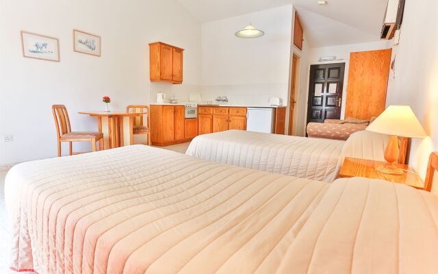 Tavros Hotel Apartments