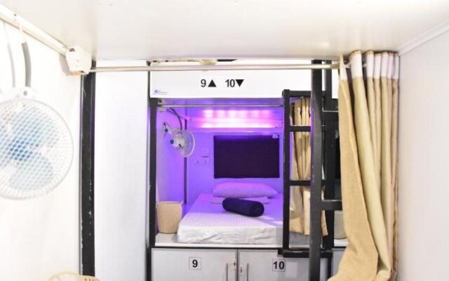 Bunk Planet
