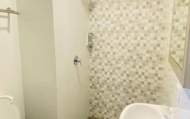 Meriton Boutique Hotel