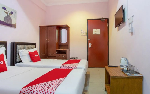 OYO 89782 Ranau City Inn – Guest Rooms – Ranau