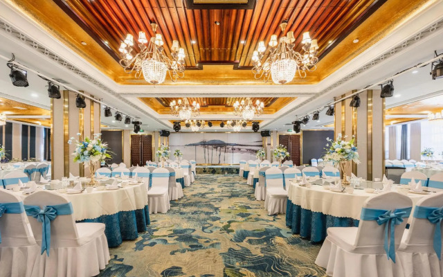 Aoshideng Hotel (Yulin College)