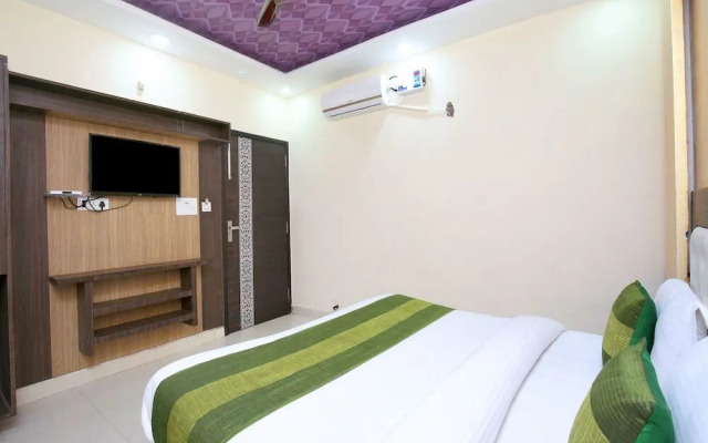 R.S Hotel & Restaurant