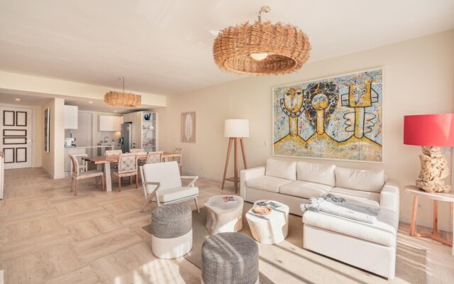 Exceptional Deluxe 2BR at El Portillo