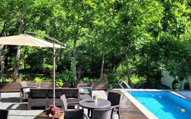 River Boutique Hotel