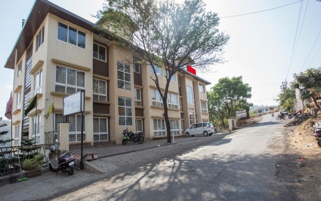 OYO 2377 Hotel Residency