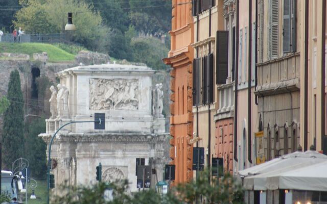 Bellezza al Colosseo B&B and Apartments