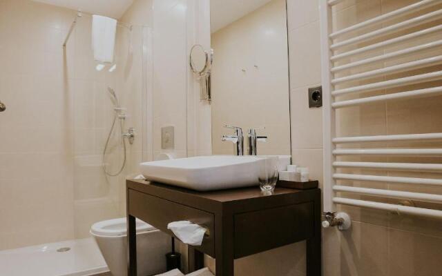 Hotel Republique