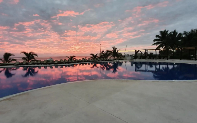 Amara Cancun Beachfront Condos