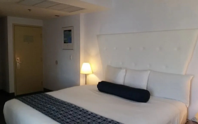 Ocean Spray Hotel By Rabbu