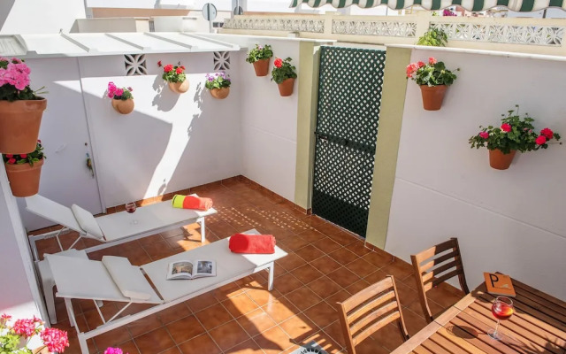 Summerland Apartments Rota