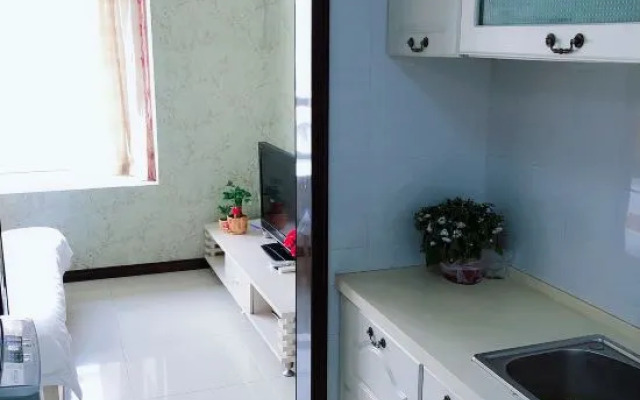 Yiwei Hotel Apartment (Shenyang Lijiang Street Subway Station)