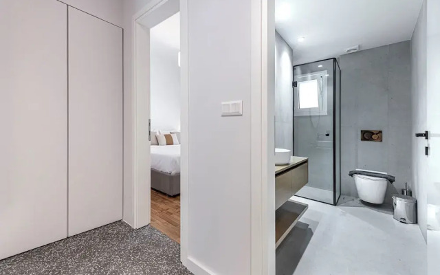 Phaedrus Living Luxury Flat Panormou