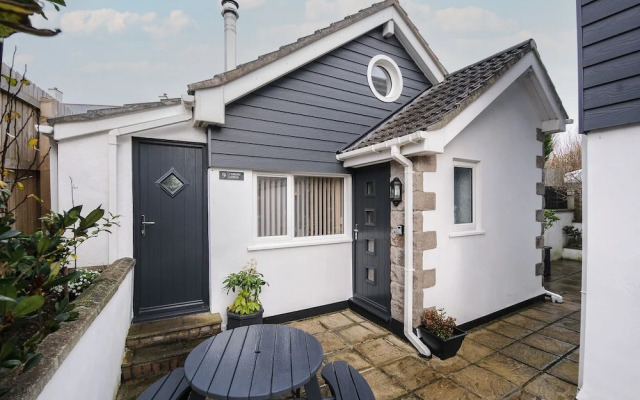 Curlew Lodge