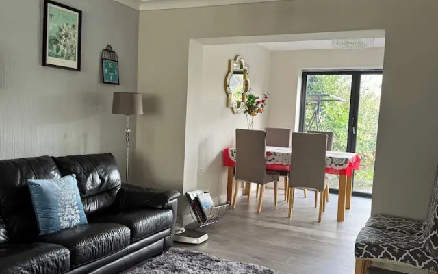 Oxford - Villa - Sleeps 8 - Garden - Parking