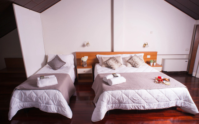 Hotel Ares