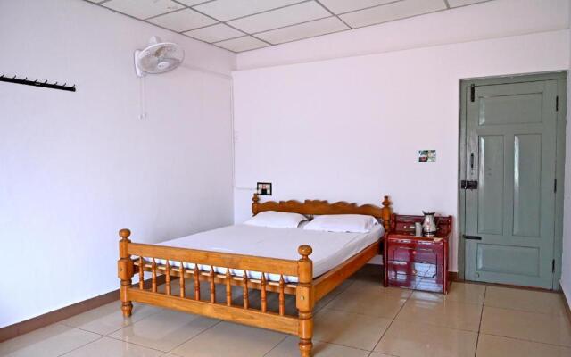 Giridarshini Homestay - Pool, Falls, Home Food & Estate
