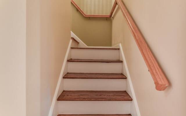 Garrison Square Apartments by Bluebird Suites