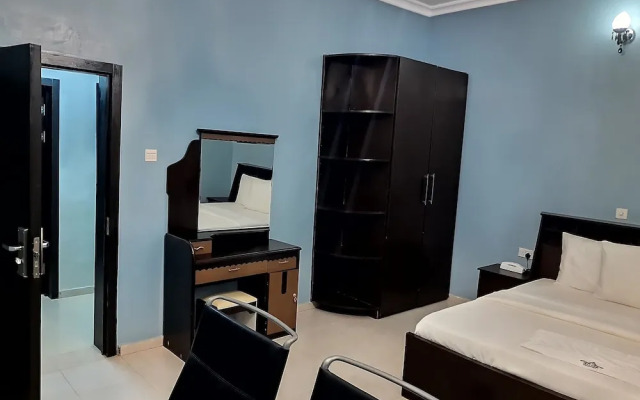 Texxon House Guest Apartments