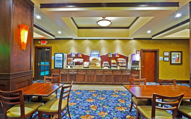 Holiday Inn Express Hotel Ooltewah Springs-Chattanooga by IHG