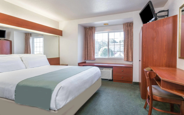 Microtel Inn & Suites by Wyndham Marianna