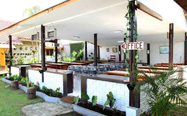 Villa Enggal