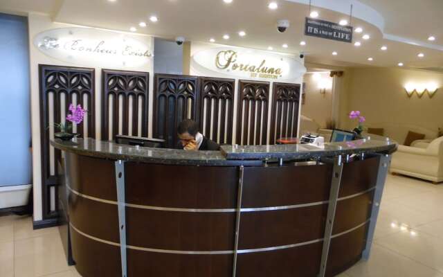 Portaluna Hotel & Resort By Reston