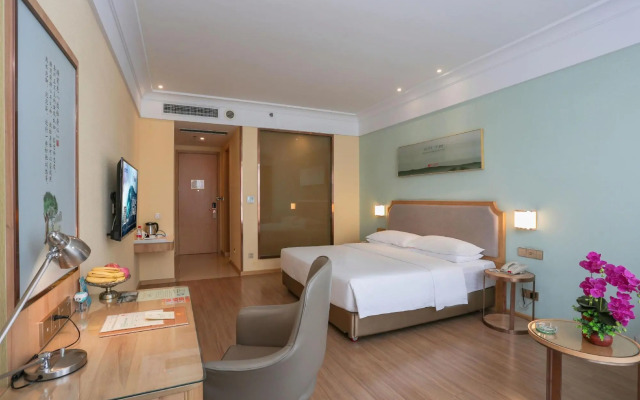 Vienna 3 Best Hotel (Qufu Kongfu)