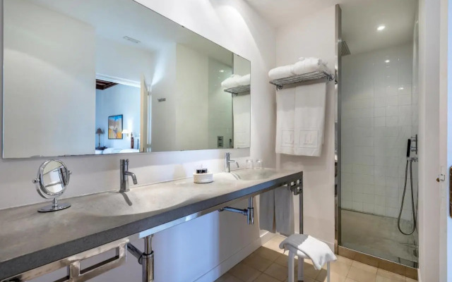 CAMI DE LLENAIRE Holiday house VIL4