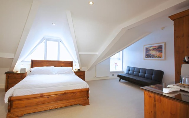Rooms36