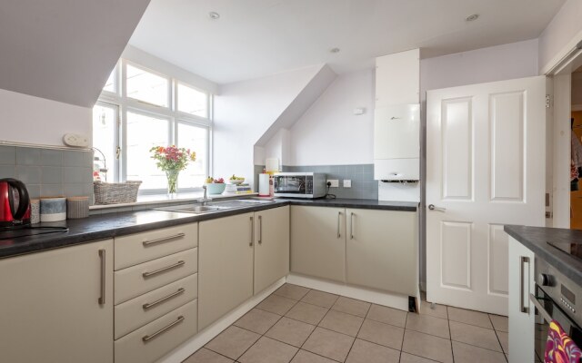 Central St Andrews Loft Apartment