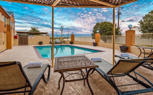 Best Western Post Inn