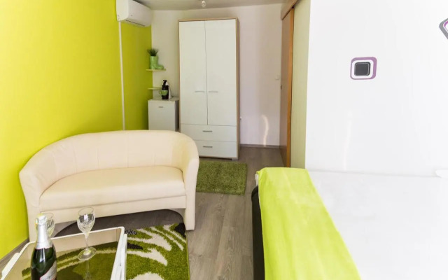 Apartments Ema