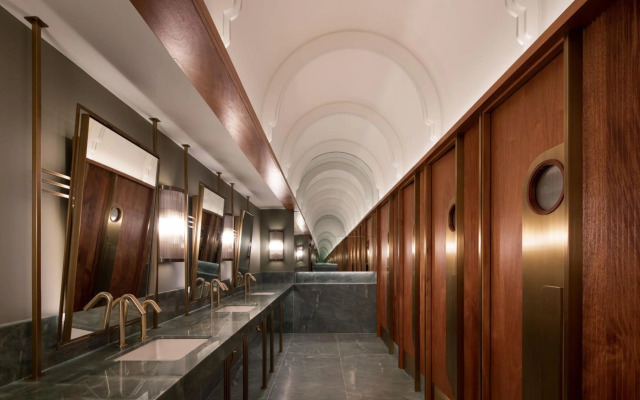 The Honeyrose Hotel, Montreal, A Tribute Portfolio Hotel
