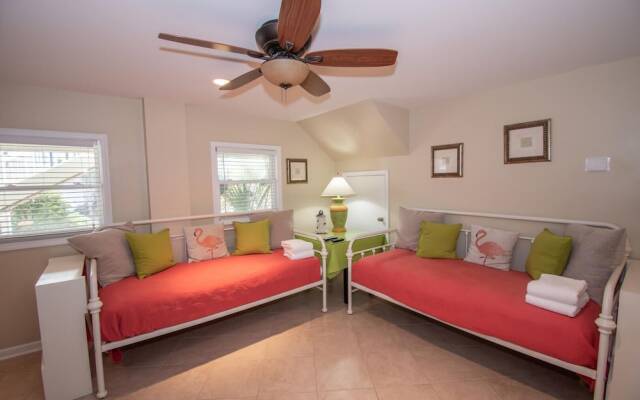 Spacious Ocean View Home w/ New Furniture, Huge Deck, & Wifi