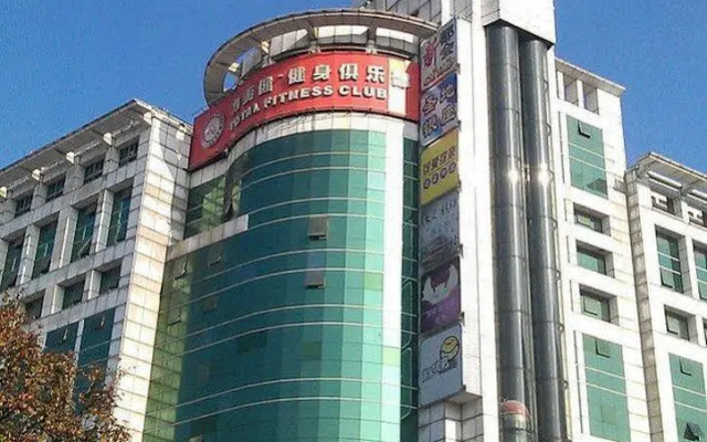 Lavande Hotel JHWG Metro Station