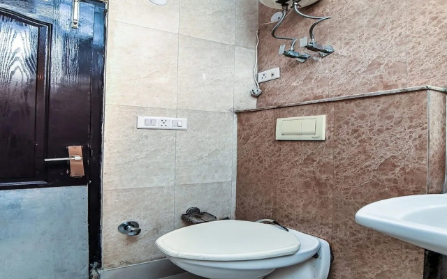 Hotel Sunrize By OYO Rooms