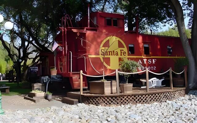 Featherbed Railroad B&B Resort
