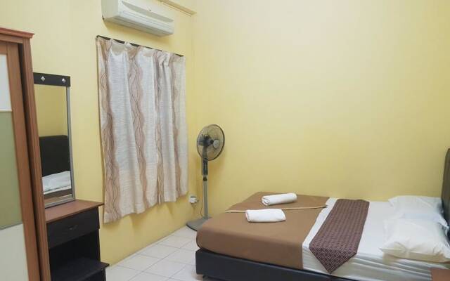 Budget Inn Apartment