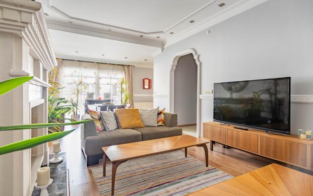 Missafir Exclusive Flat With Terrace in Nisantasi