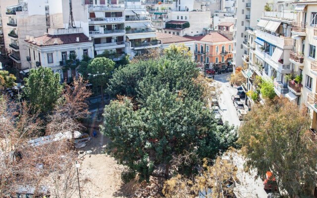 Gorgeous 2 bedrooms apt at Exarcheia