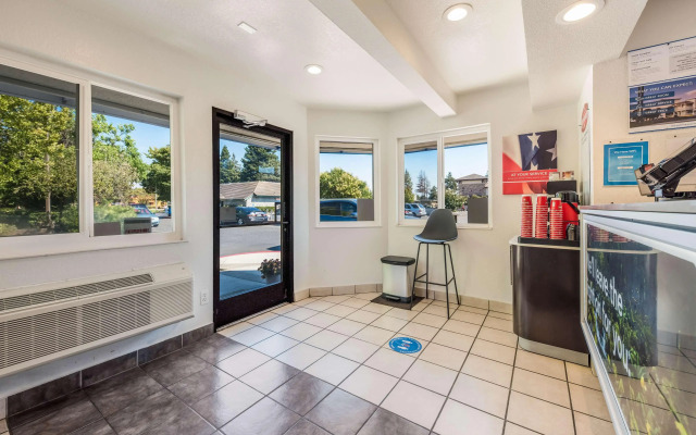 Motel 6 Rohnert Park, CA